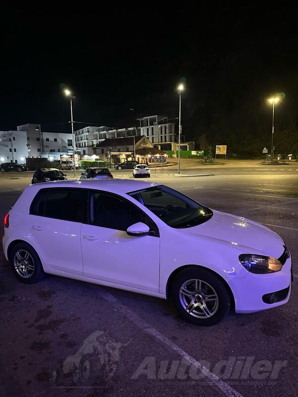 Volkswagen - Golf 6 - 1.6