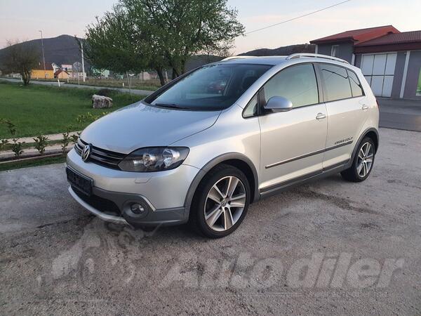 Volkswagen - Golf Plus Cross - 2.0 tdi