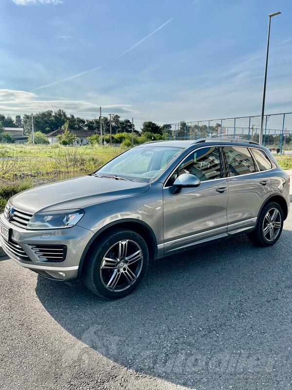 Volkswagen - Touareg - 3.0 TDI V6, R line