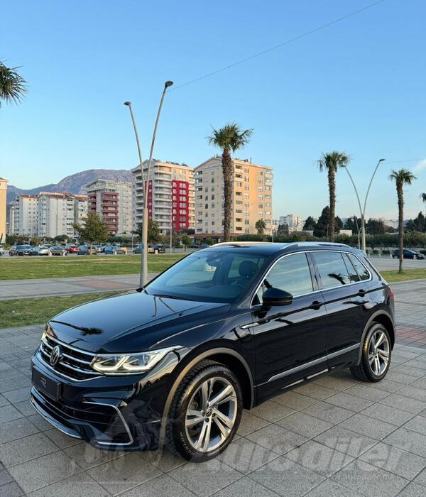 Volkswagen - Tiguan -  2.0 150 CV  r-line