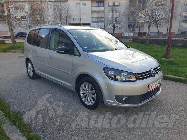 Volkswagen - Touran - 2,0 TDI STYLE 7 SJEDIŠTA