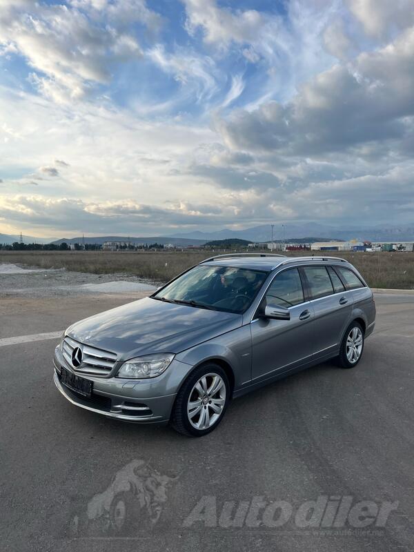 Mercedes Benz - C 220