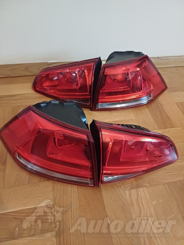 Oba stop svjetla za Volkswagen - Golf 7    - 2015