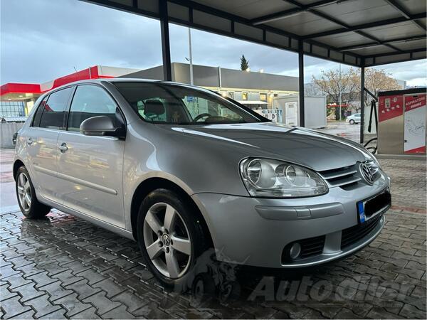 Volkswagen - Golf 5 - 1.9 TDI