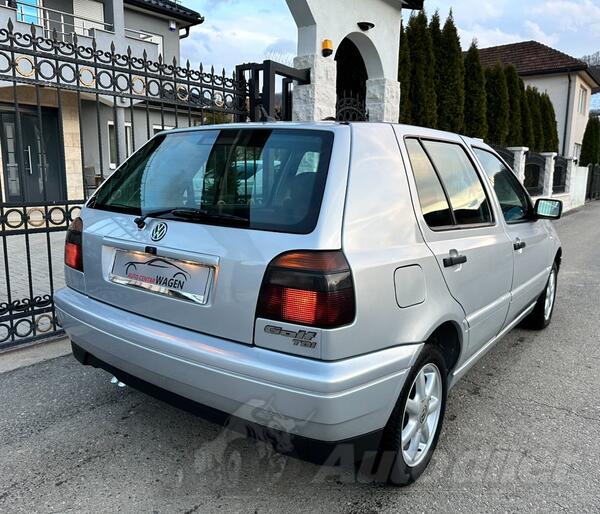 Volkswagen - Golf 3 - 1.9 TDI