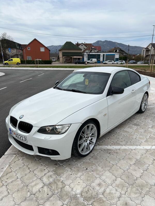 BMW - 320 - 2.0d