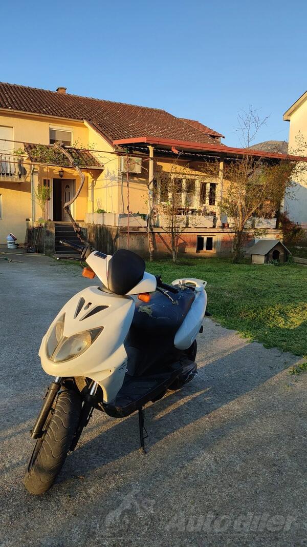 Keeway - Focus sport