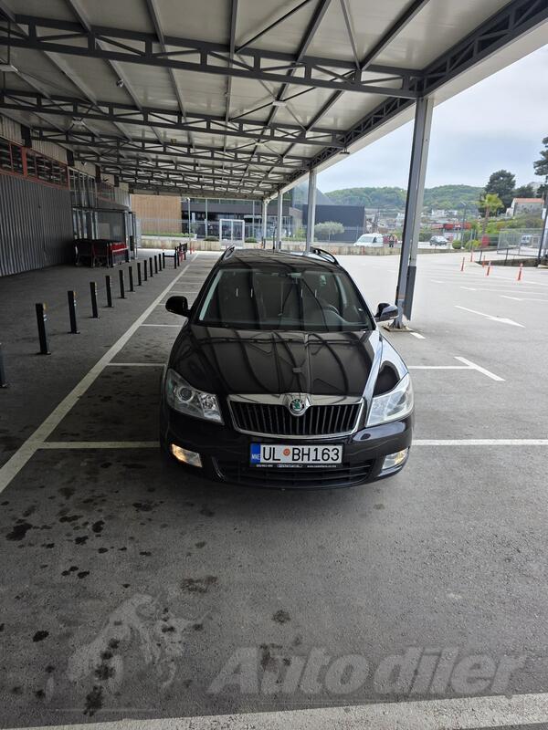 Škoda - Octavia - 4x4 2.0 DSG