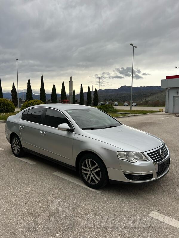 Volkswagen - Passat - 2.0TDI