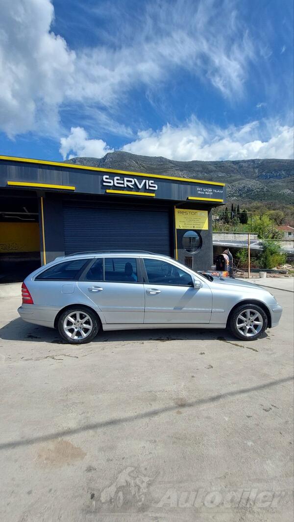 Mercedes Benz - C 220
