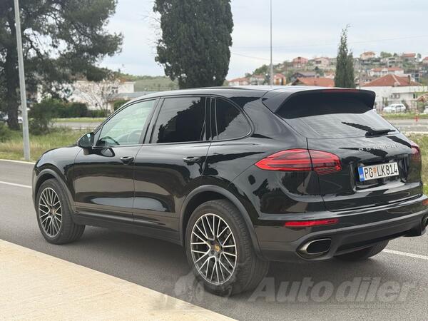 Porsche - Cayenne - 3.0