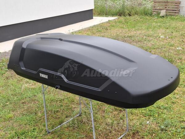 Krovni nosači, koferi, šatori i galerije