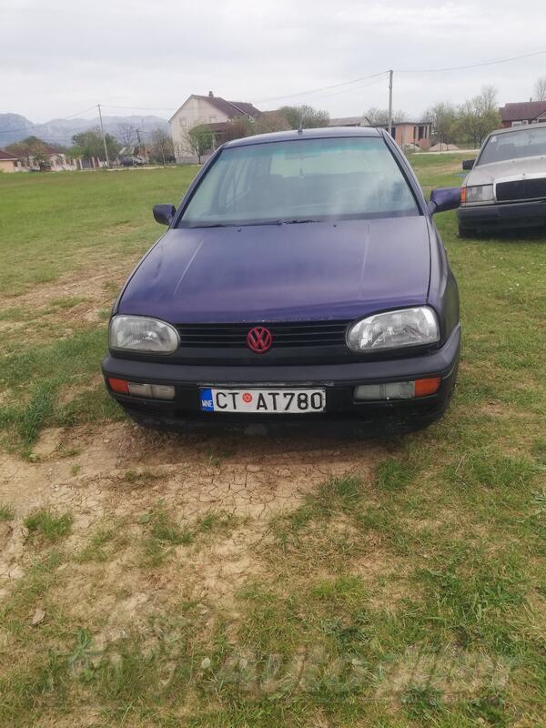 Volkswagen - Golf 3 - 1.4 b