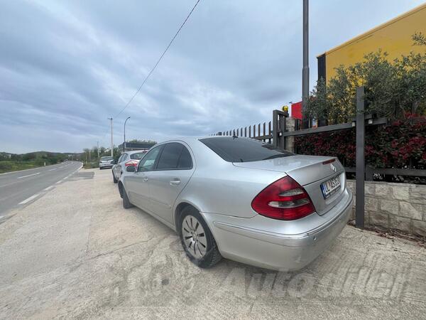 Mercedes Benz - E 200 - 2.0