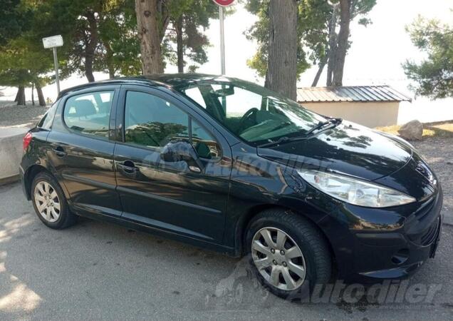 Peugeot - 207 - 1.4