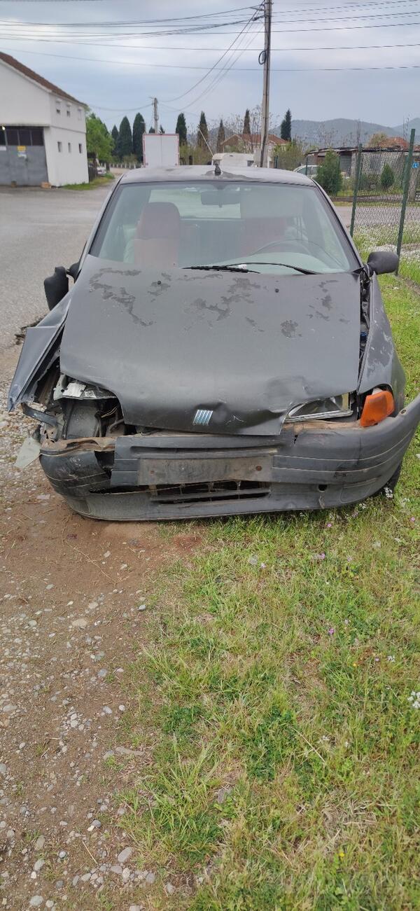 Fiat - Punto - 1.2 benzin