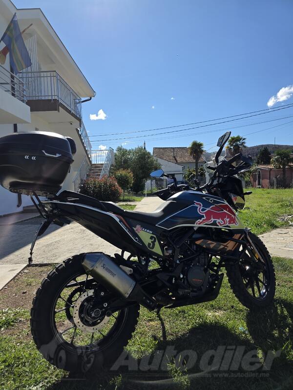 KTM - 390 adv