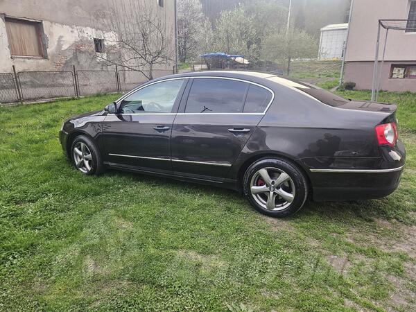 Volkswagen - Passat - 1.9
