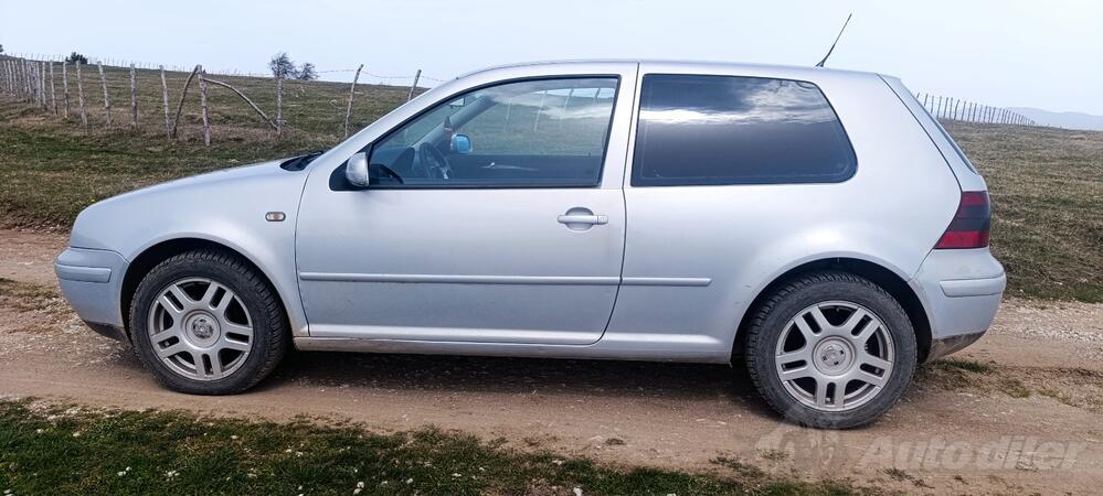 Volkswagen - Golf 4 - 1.9 tdi