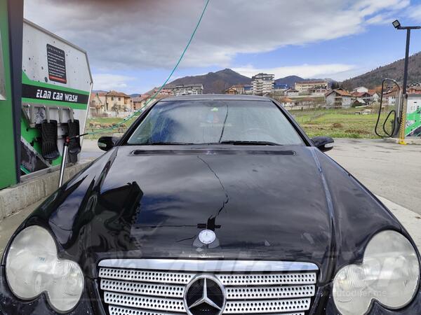 Mercedes Benz - C 230 - benzin-plin