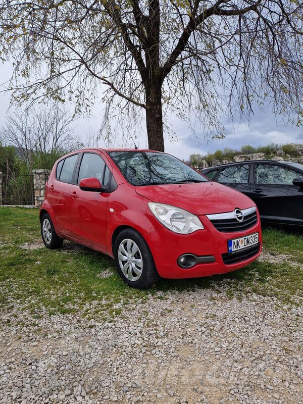 Opel - Agila - 1.0i