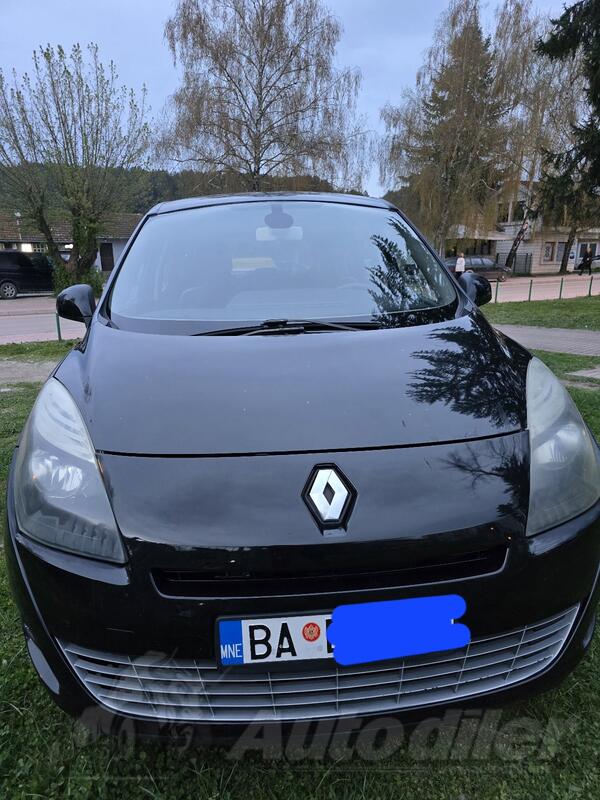 Renault - Grand Scenic - 1.5 DCI