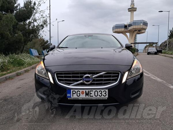 Volvo - V60 - 2.0 D3