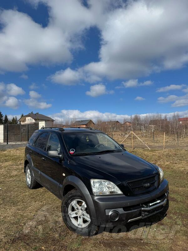 Kia - Sorento - LX