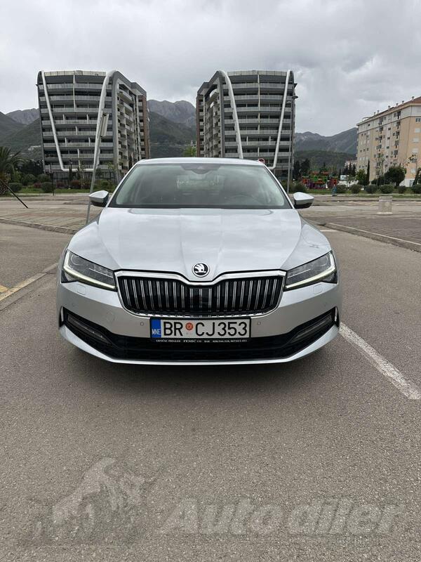 Škoda - Superb - 2.0TDI sportline
