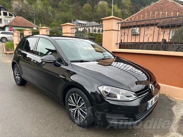 Volkswagen - Golf 7 - Golf 1,6 tdi 77kw 2013 god