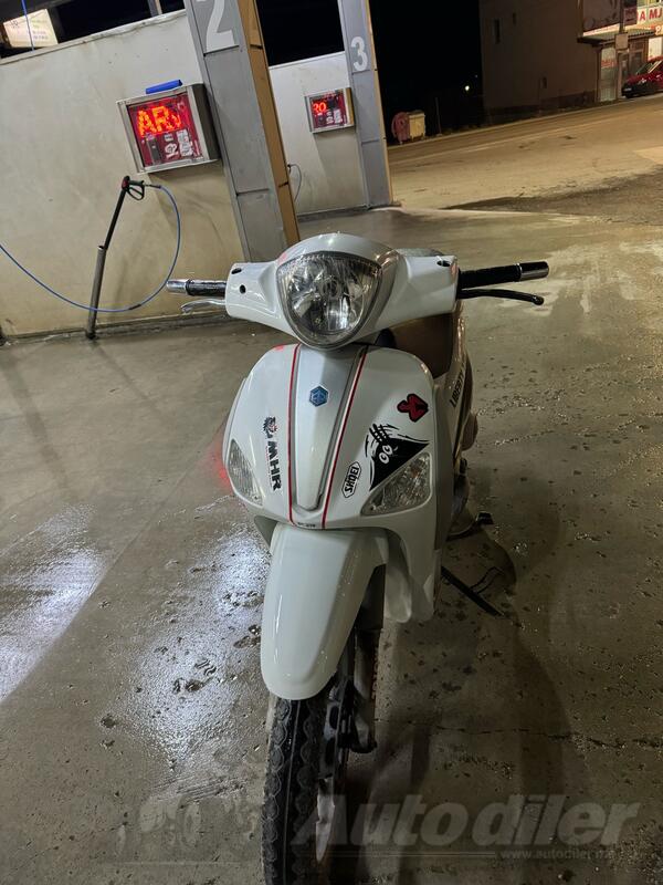 Piaggio - piaggio liberty