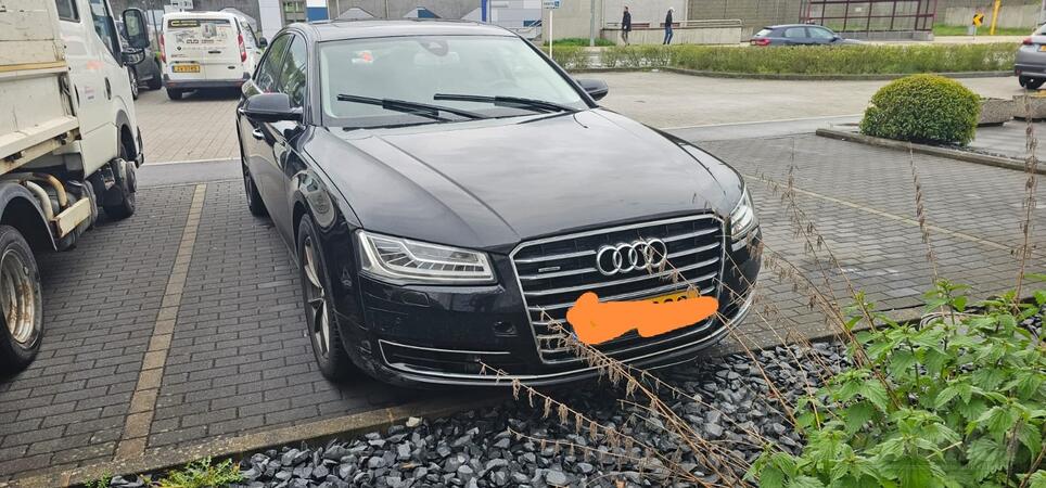 Audi - A8 - 30 tdi