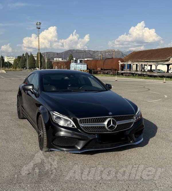 Mercedes Benz - CLS 350 - 4MATIC- AMG Line