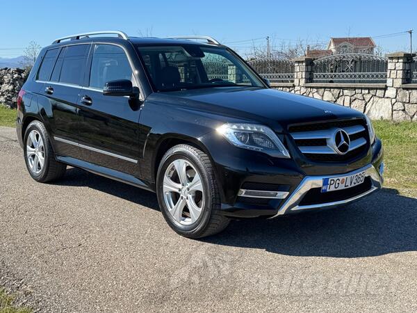 Mercedes Benz - GLK 250 - 250
