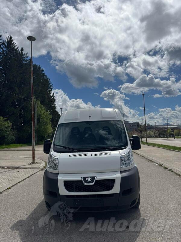 Peugeot - boxer