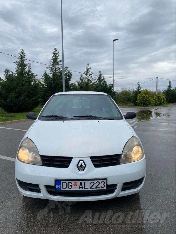Renault - Clio - 1.5 dci