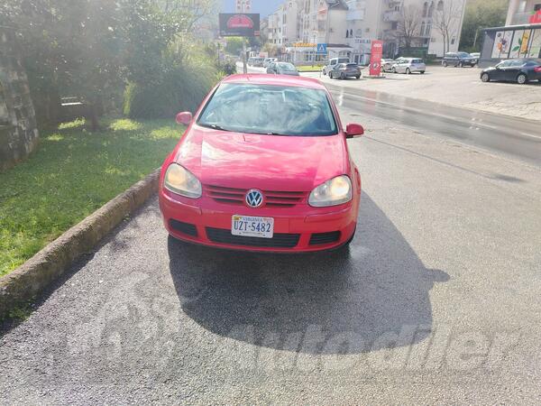 Volkswagen - Golf 5 - 2.5 benzin