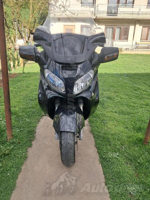 Suzuki - Burgman 650