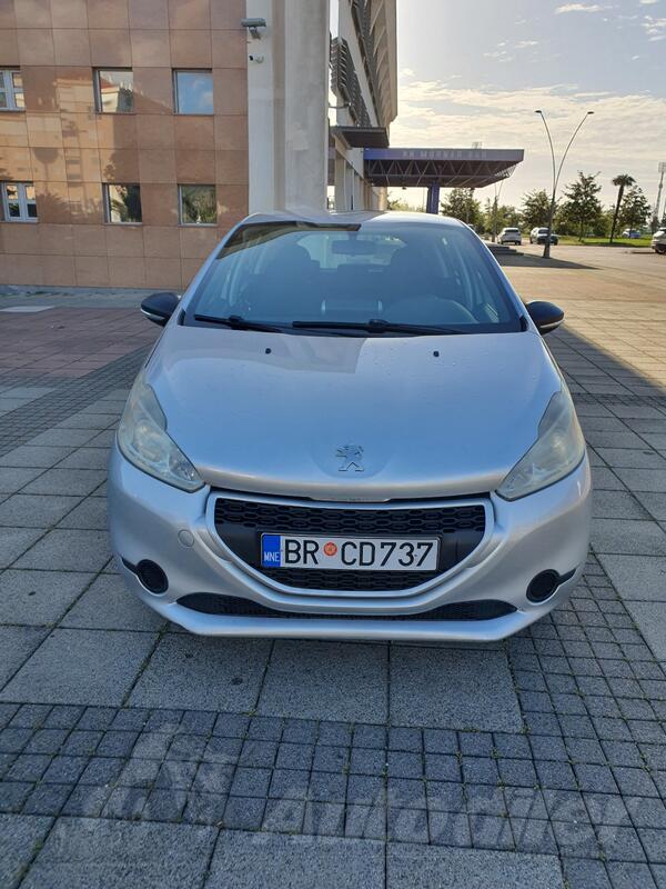 Peugeot - 208 - 1.4 hdi