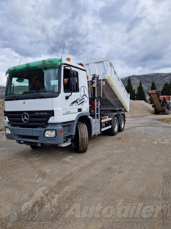 Mercedes Benz - 3344