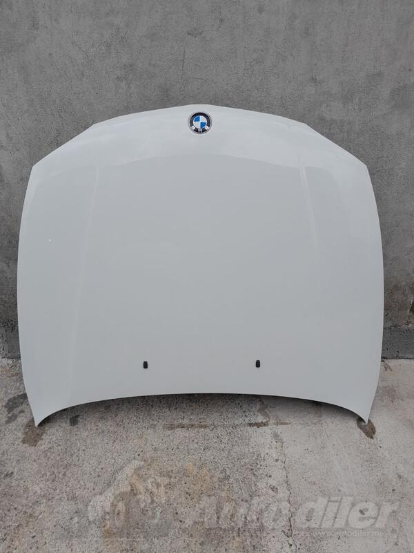 Poklopac motora za 120