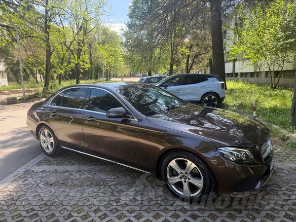 Mercedes Benz - E 200 - 200 cdi