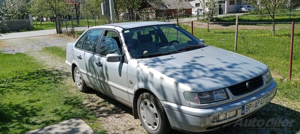 Volkswagen - Passat - 1.9 Tdi 66kw