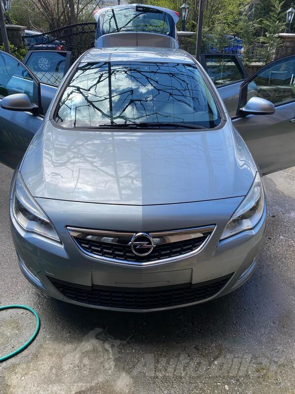 Opel - Astra - CDTI