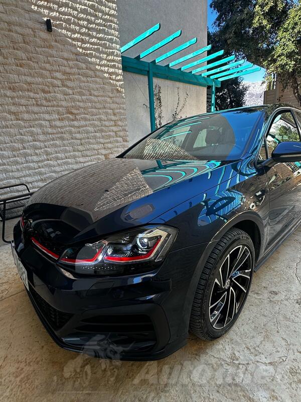 Volkswagen - Golf 7 - 2.0 TDI