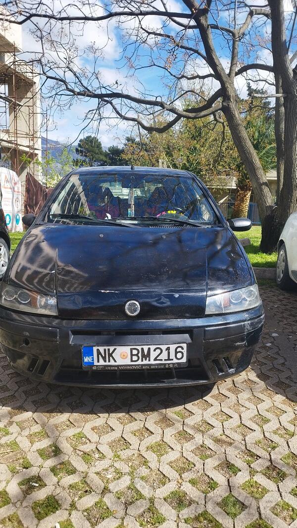 Fiat - Punto - 1.9 JTD