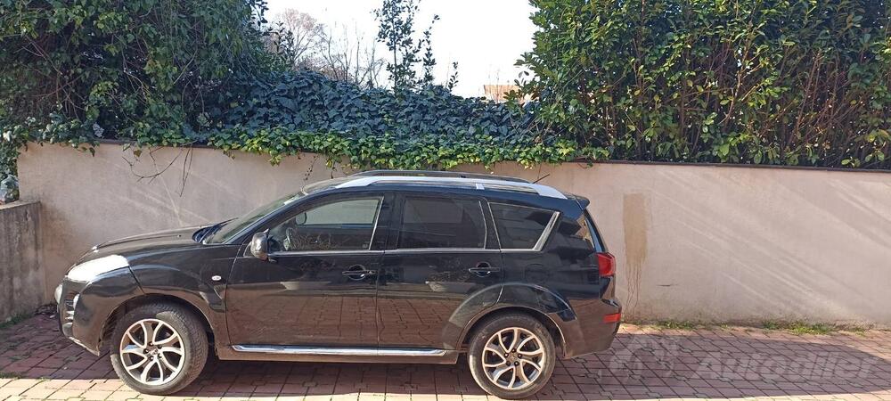 Peugeot - 4007 - 2.2 HDI