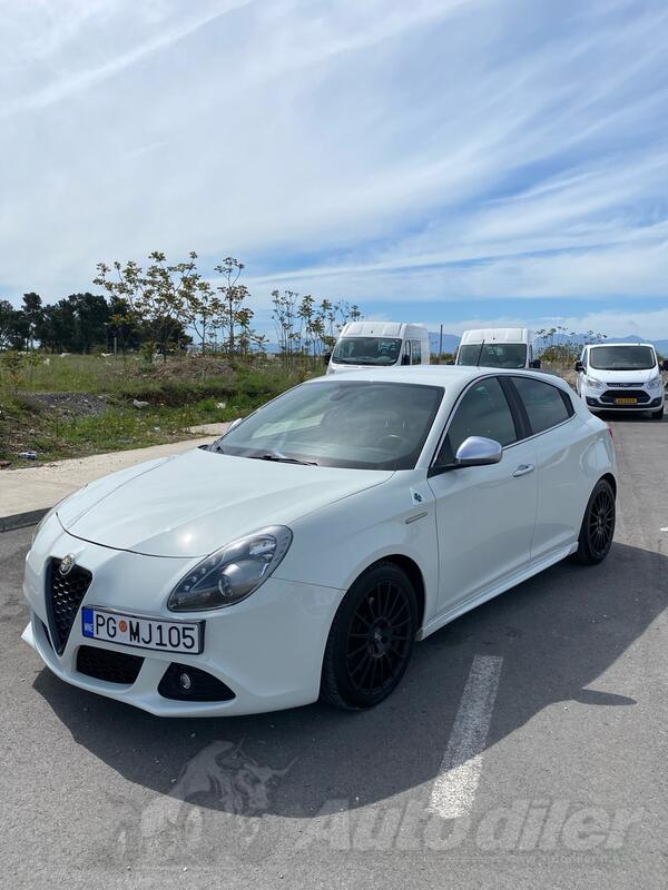 Alfa Romeo - Giulietta - 2.0 MJTD2