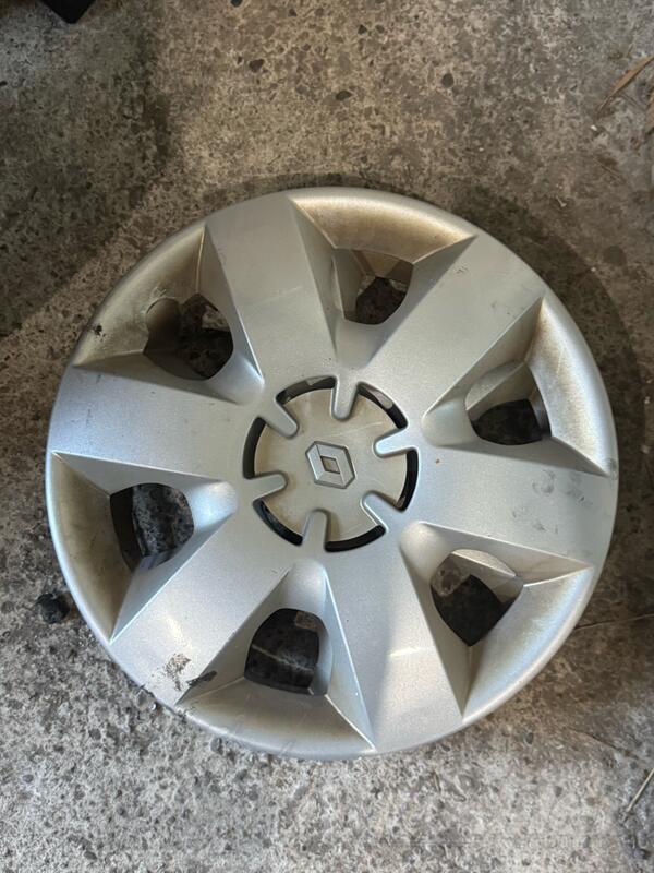 Ratkapne Automobile - Univerzalno    - 15" - 2 kom.