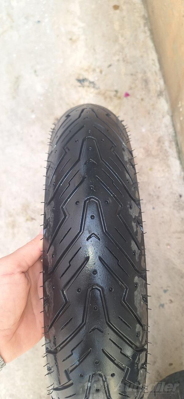 Pirelli - 110/70-16.     140/70-14 -  guma